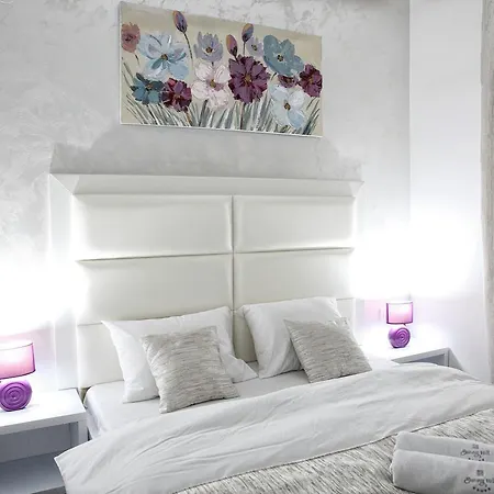 Sunny Hill Garden Frühstückspension Stara Pazova