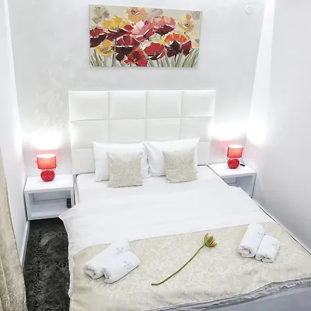 Sunny Hill Garden Bed and breakfast Stara Pazova