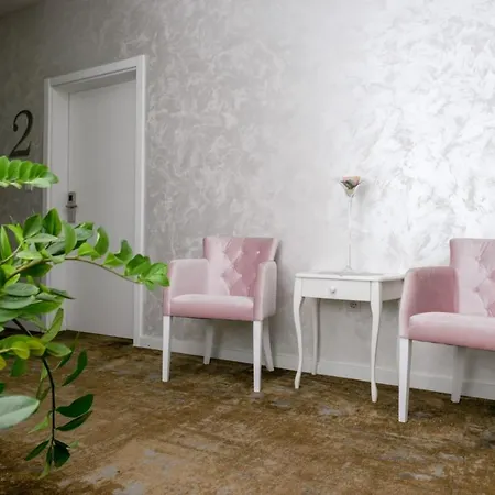 Frühstückspension Sunny Hill Garden 3*